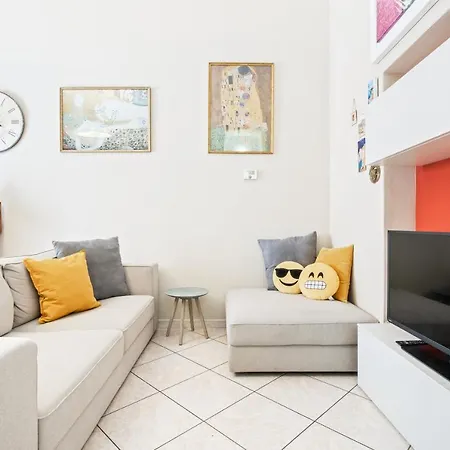Apartman Guesthost - Giardino Vignoli Functional Bologna